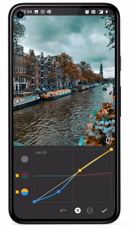 Customize the color of the LAB curve in Photo Curves MOD APK
