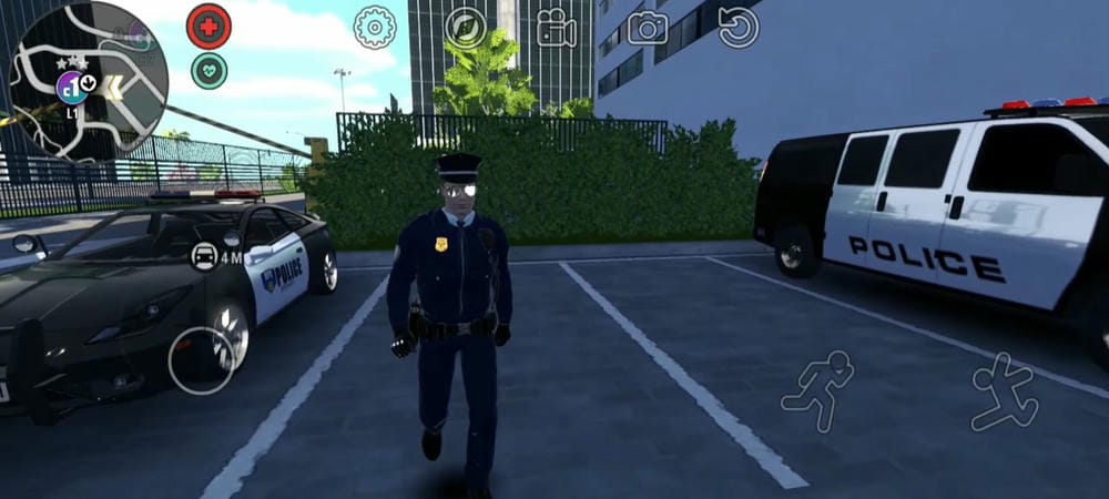 Start the process of catching criminals in OWRC Police MOD APK