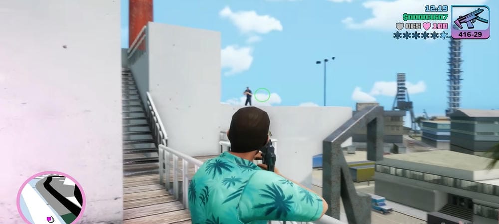 Fight the cops in GTA Vice City Definitive Edition MOD APK